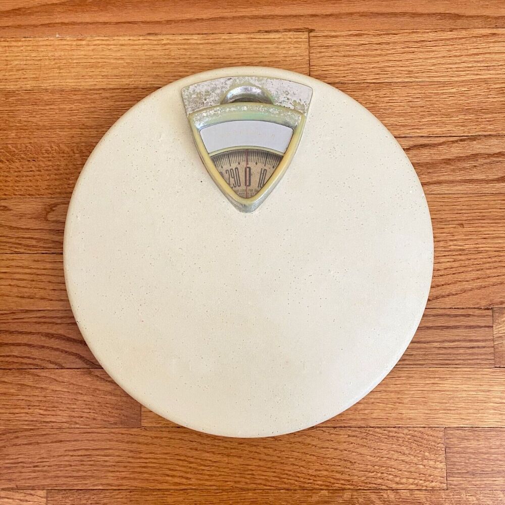 Vintage Round White Counselor Scale by The Brearley Company Glitter Analog Retro